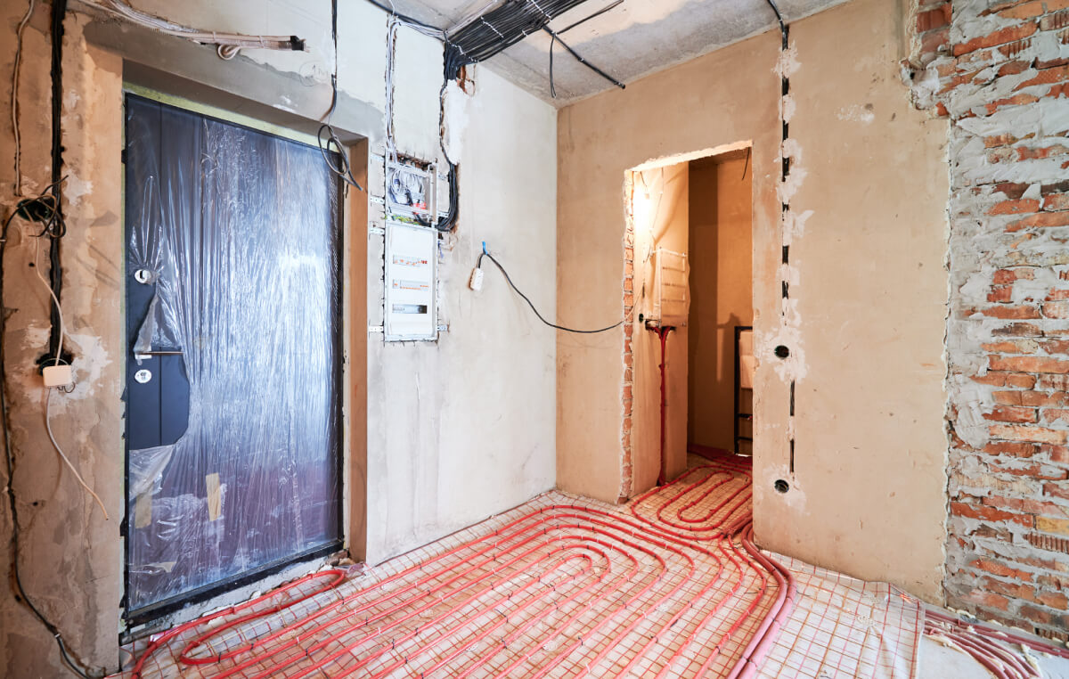 Before renovation - living room